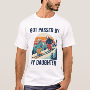 Retro-Ski-Vater-Humor Wurde von Tochter auf den Pi T-Shirt