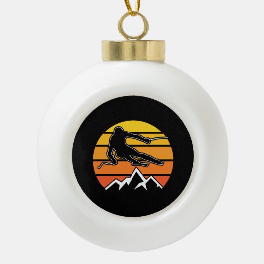 Retro Skiing Keramik Kugel-Ornament (Vorderseite)