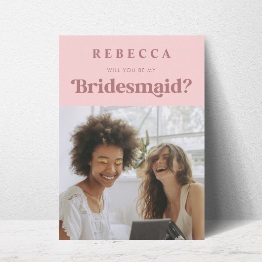 Retro-Skript Rosa 70er Bridesmaid Vorschlag Ankündigung