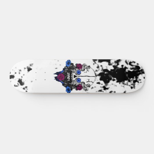 Retro Skull King Custom Pro Trickboard Skateboard (Horizontal)