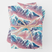 Retro Snowy Pastel Mountains Geschenkpapier Set (Beispiel)