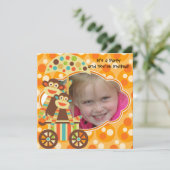 Retro Socken Affen Foto Geburtstag Einladung (Stehend Vorderseite)