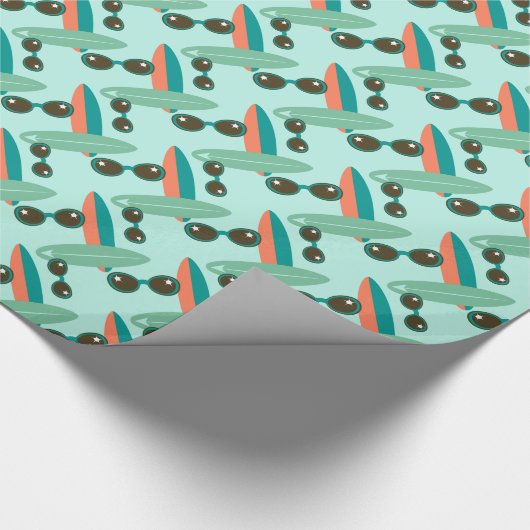 Retro-Sonnenbrille und Surfbretter Geschenkpapier (Ecke)