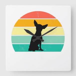 Retro Sonnenuntergang Chihuahua Quadratische Wanduhr