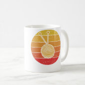 Retro-Sonnenuntergang-Garn Lustiger Stricker Nette Kaffeetasse (VorderseiteRechts)