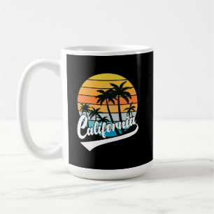 Retro Sonnenuntergang und Palmen Kalifornien Tasse