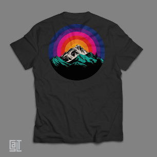 Retro-Sonnenuntergangsberge T-Shirt