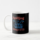 Retro Spilling the Tea seit 1773 4. Juli Teil Kaffeetasse (Links)