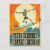 Retro Spooky Summer Goth Skeleton Surfen Postkarte (Vorderseite)
