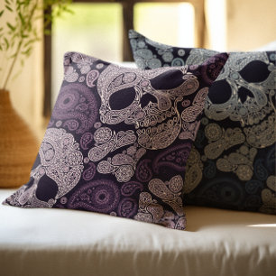 Retro-Stil Paisley-Totenkopf in Dunkelviolett Kissen