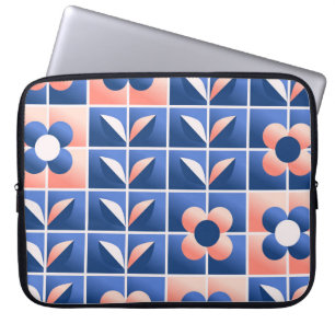 Retro stilisierte Blume: Mosaikmuster. Laptopschutzhülle