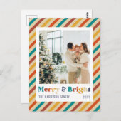 Retro Streifen Merry & Bright Family Foto Postkarte (Vorne/Hinten)