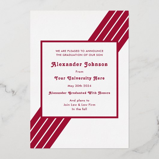 Retro Stripe Grad Foto Burgund und Gold Folieneinladung (Rückseite)