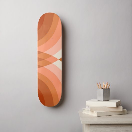 Retro Stripes Geometric Boho 70er Peach & Brown Skateboard (Wandkunst)