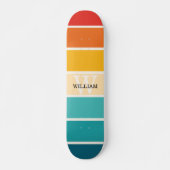 Retro Stripes Monogramm Skateboard (Vorne)