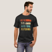 Retro Style Help Me I'm On A Family Vacation T-Shirt (Vorne ganz)