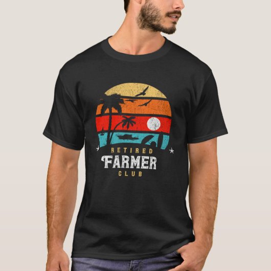 Retro Style Retirement Gag Idea Retired Farmer T-Shirt (Vorderseite)