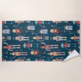 Retro Style Robots der 1950er Jahre Strandtuch (Vorderseite)