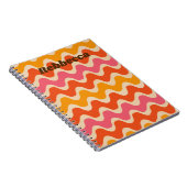 Retro Style Waves in rosa-orangefarbenem personali Notizblock (Rechte Seite)