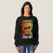Retro Summer Vibes Vintage Rays Beachy Vibes Sweatshirt (Vorne ganz)