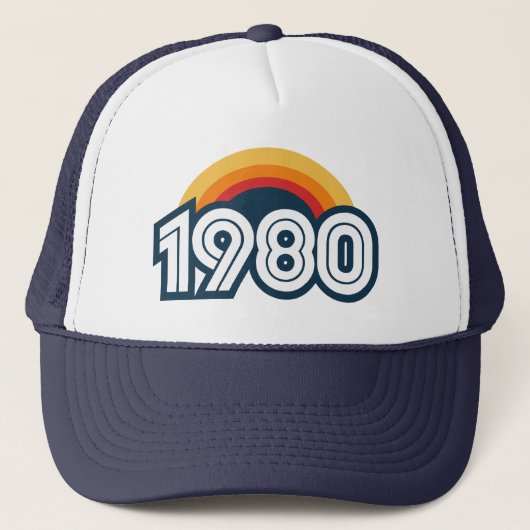 Retro Sunset 1980 Birthday Trucker Hat Truckerkappe (Vorderseite)