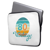 Retro Sunset 80 Vintage Distressed Laptopschutzhülle (Vorderseite Links)