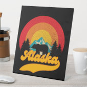 Retro Sunset Alaska Juneau Bear Mountains Wild Sockelschild (In Situ)