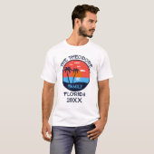 Retro Sunset Beach | Personalisierter Familienurla T-Shirt (Vorne ganz)