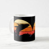 Retro Sunset Humpback Whale Breaching Kaffeetasse (Vorderseite Links)