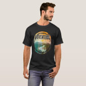 Retro Sunset Natural Lake Adventure Park T-Shirt (Vorne ganz)