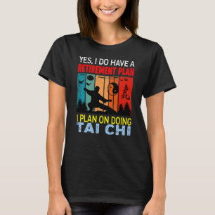 Retro Sunset Slogan Ruhestand Plan I Plan on Doing T-Shirt