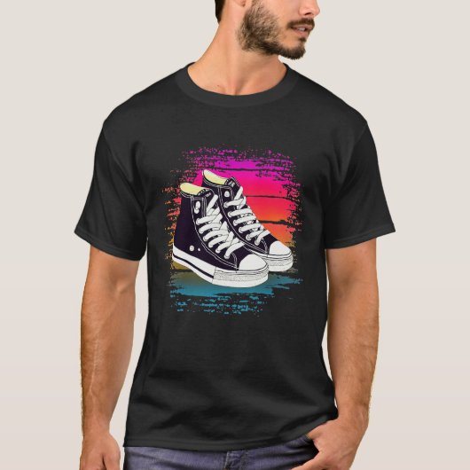 Retro Sunset Sneaker T-Shirt (Vorderseite)