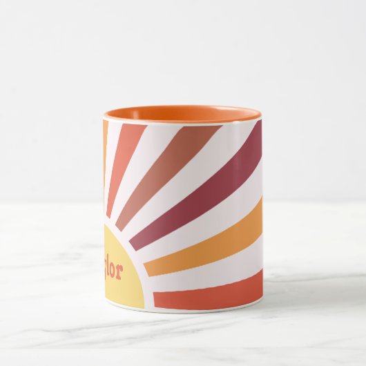 Retro Sunset Sun Rays Personalisierter Name Tasse (Zentrum)