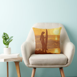 Retro Sunset Surfer Girl Kissen