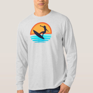 Retro Sunset Surfing _ Vintag Beach Vibes T-Shirt
