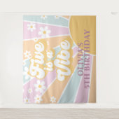 Retro Sunshine Two Groovy Pastel Daisy Birthday Ba Wandteppich (Vorderseite)