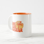 Retro Surf Sand Sunsets Palm Tree Beach Vibes Zweifarbige Tasse (Vorderseite Links)