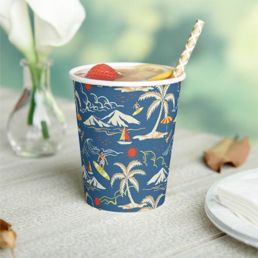 Retro Surf Tropical Pattern Pappbecher (In Situ)