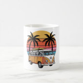 Retro Surf Van Sunset Vibes Kaffeetasse (Mittel)