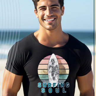 Retro-Surfer-Design mit surferischer Seele T-Shirt