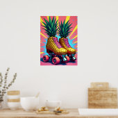 Retro Surreal Ananas Roller Skate Pop Art Poster (Küche)