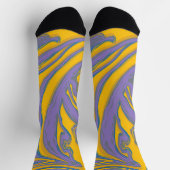 Retro Swirl: Gelbe und Lila Marmorsocken Socken (Oben)