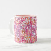 Retro Tasse des rosa Blasenmusters (Vorderseite Links)