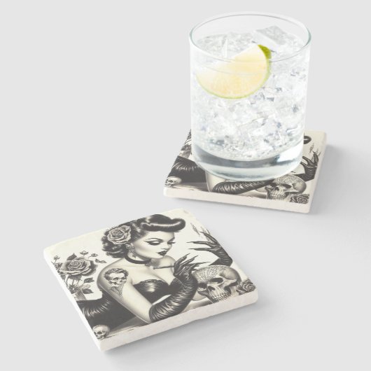 Retro Tattoed Goth Button-up Steinuntersetzer (Seitenansicht)