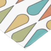 Retro Teardrops des mittleren Jahrhunderts farbenf Tischdecke (Schrägansicht)