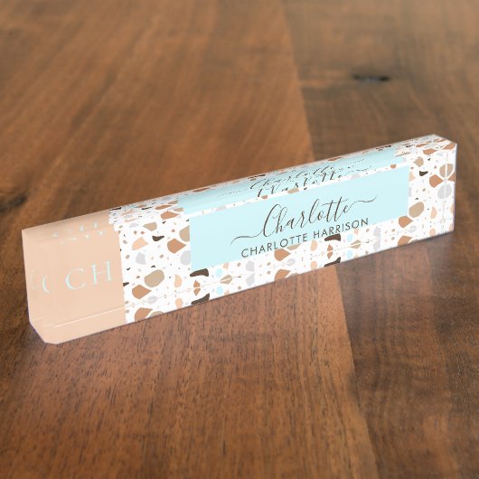 Retro Terrazzo Mosaic Earth Tones Patter Monogram Namensplakette (Seite)