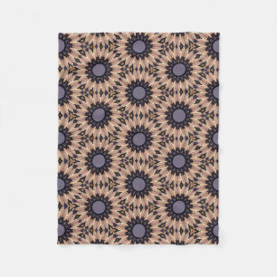 Retro-Themed Bold Gray & Brown Blooms Fleecedecke