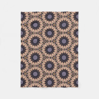 Retro-Themed Bold Gray & Brown Blooms Fleecedecke