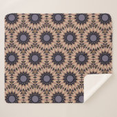 Retro-Themed Bold Gray & Brown Blooms Sherpadecke (Vorderseite (Horizontal))
