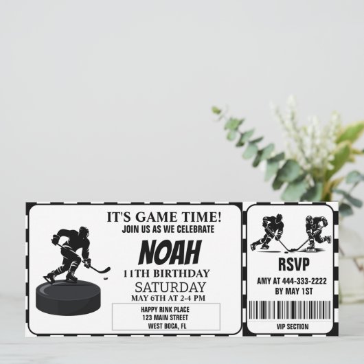 Retro-Ticket für Schwarz-Weiß-Eishockey Einladung (Stehend Vorderseite)